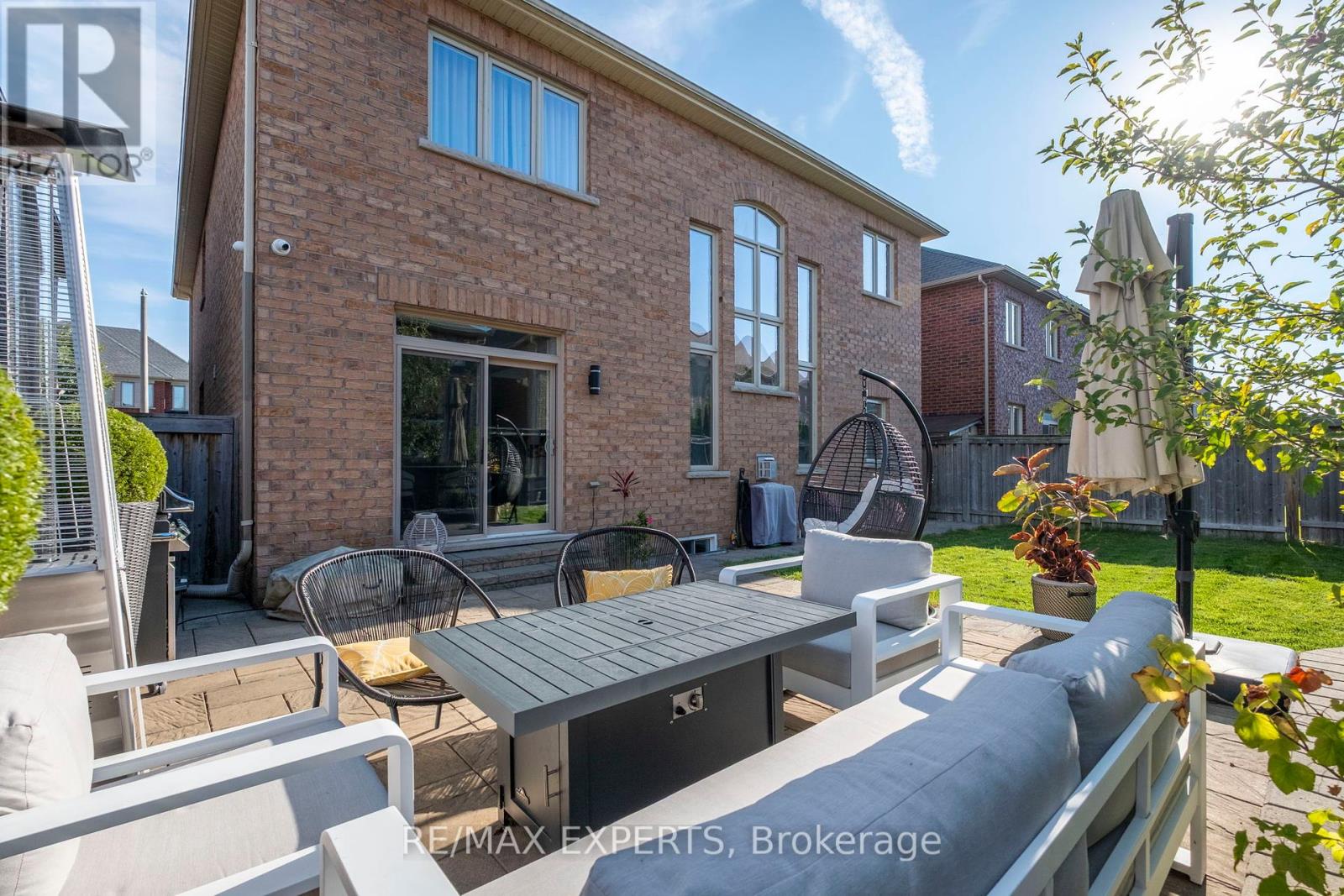 40 Heron Hollow Avenue, Richmond Hill (Oak Ridges), Ontario  L4E 0G9 - Photo 39 - N12417012