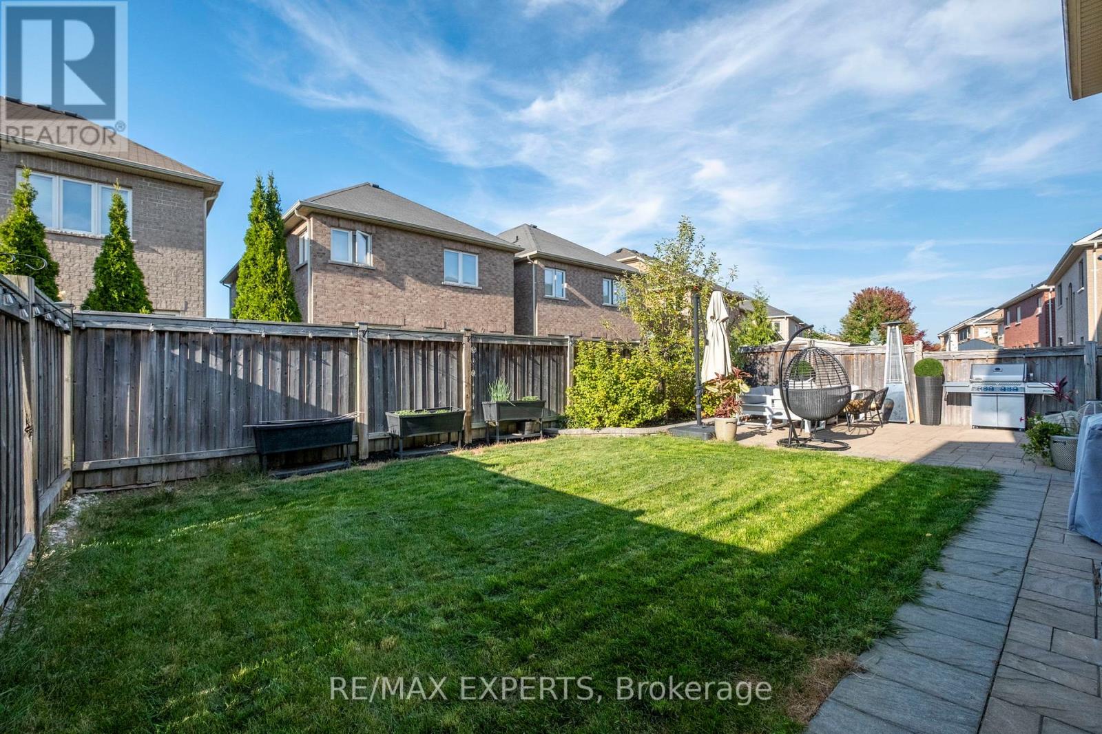 40 Heron Hollow Avenue, Richmond Hill (Oak Ridges), Ontario  L4E 0G9 - Photo 43 - N12417012