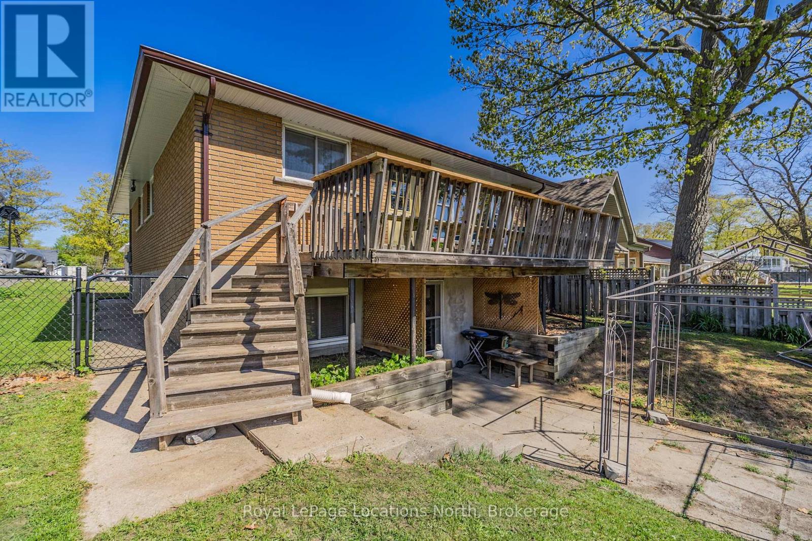 971 Mosley Street, Wasaga Beach, Ontario  L9Z 2G9 - Photo 22 - S12417068