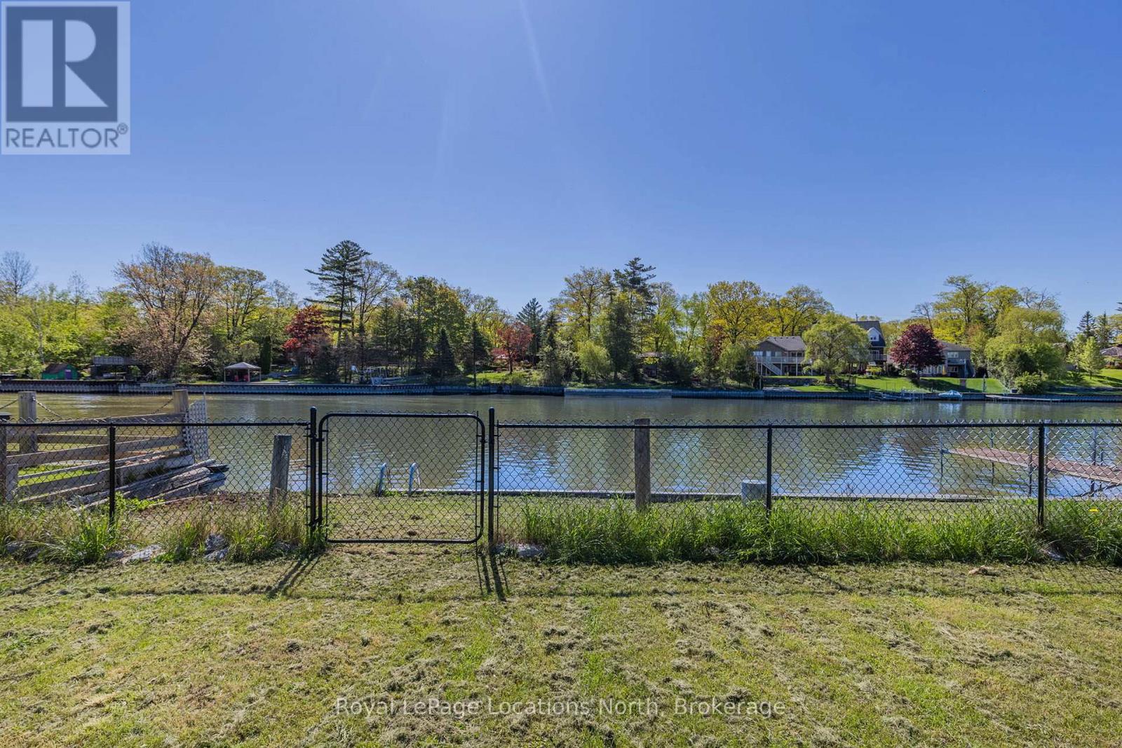 971 Mosley Street, Wasaga Beach, Ontario  L9Z 2G9 - Photo 27 - S12417068