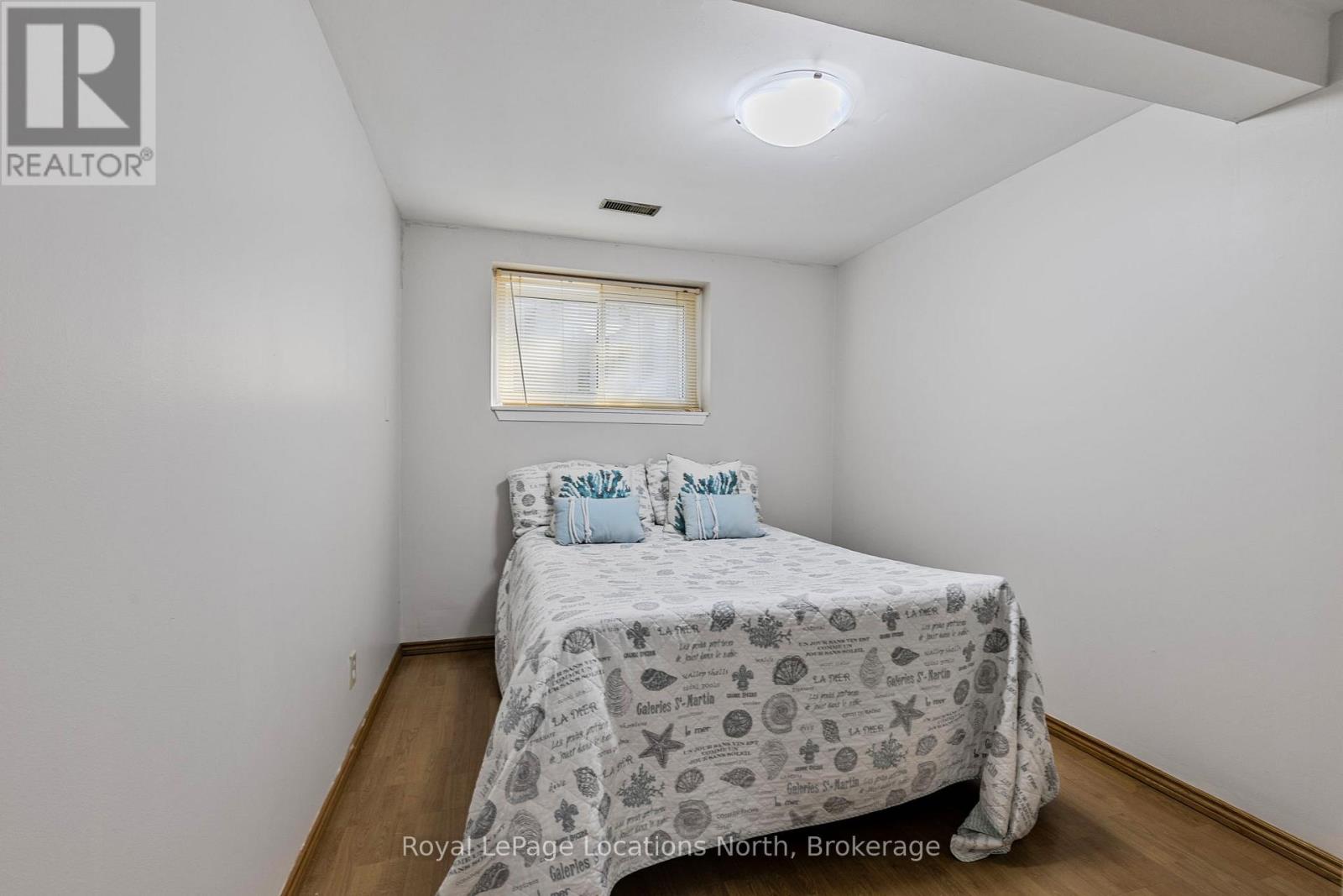 971 Mosley Street, Wasaga Beach, Ontario  L9Z 2G9 - Photo 36 - S12417068