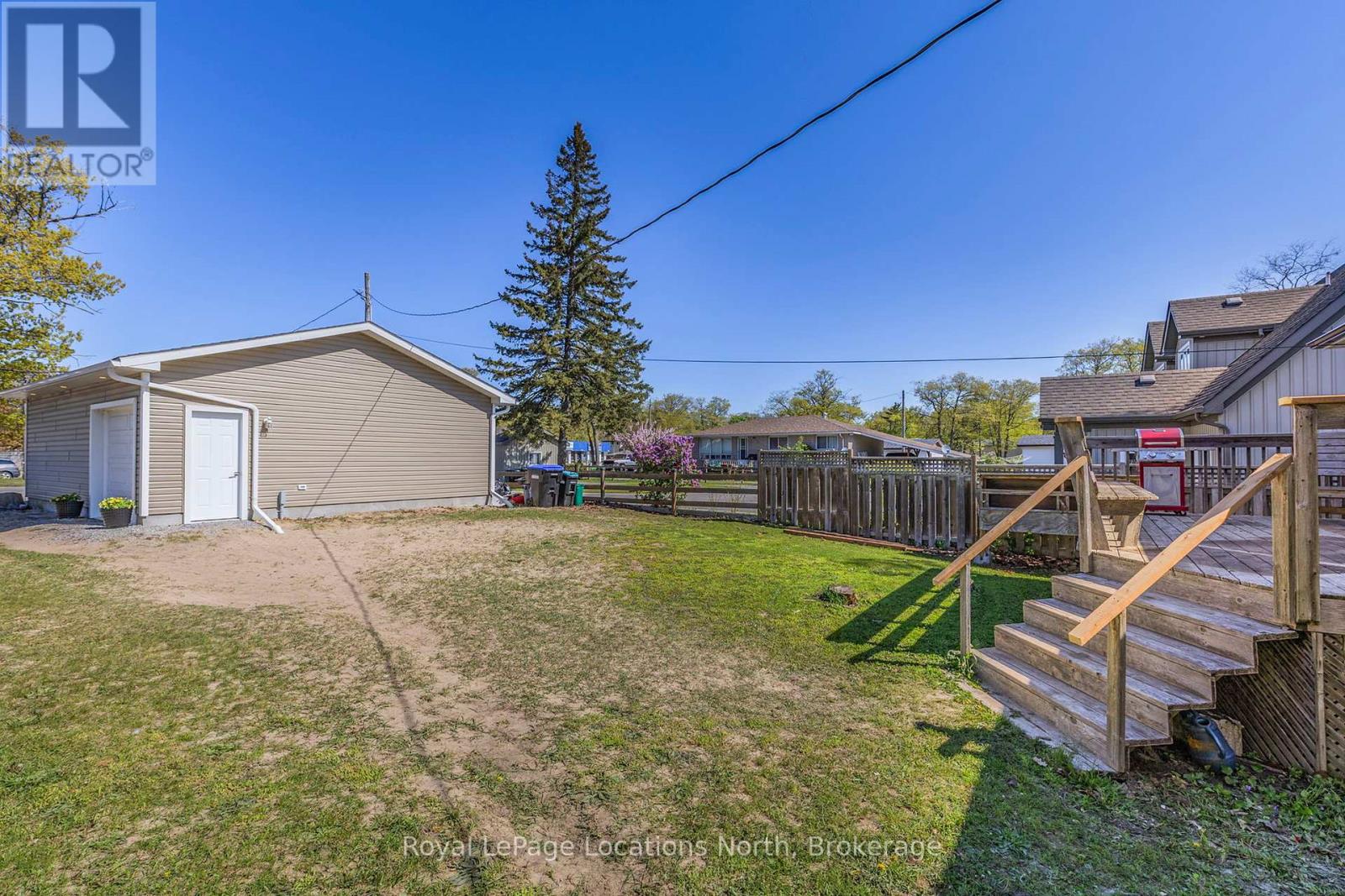 971 Mosley Street, Wasaga Beach, Ontario  L9Z 2G9 - Photo 4 - S12417068