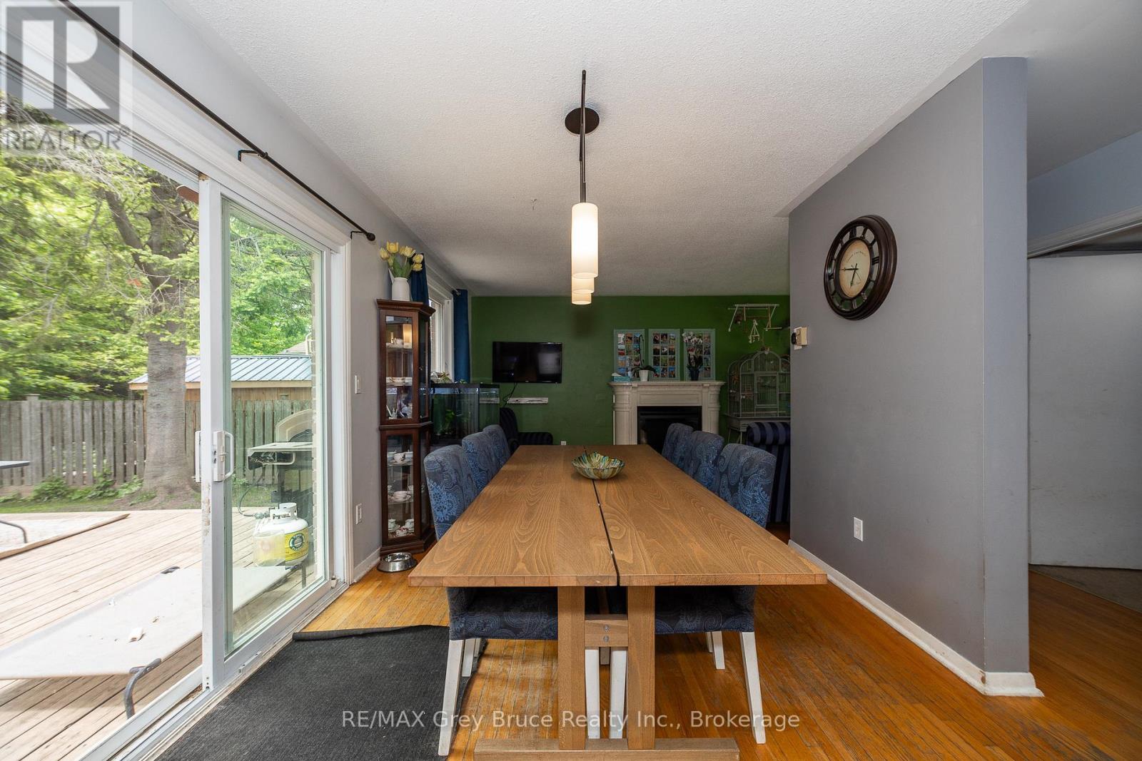 206 6th Avenue E, Owen Sound, Ontario  N4K 2T3 - Photo 8 - X12417061