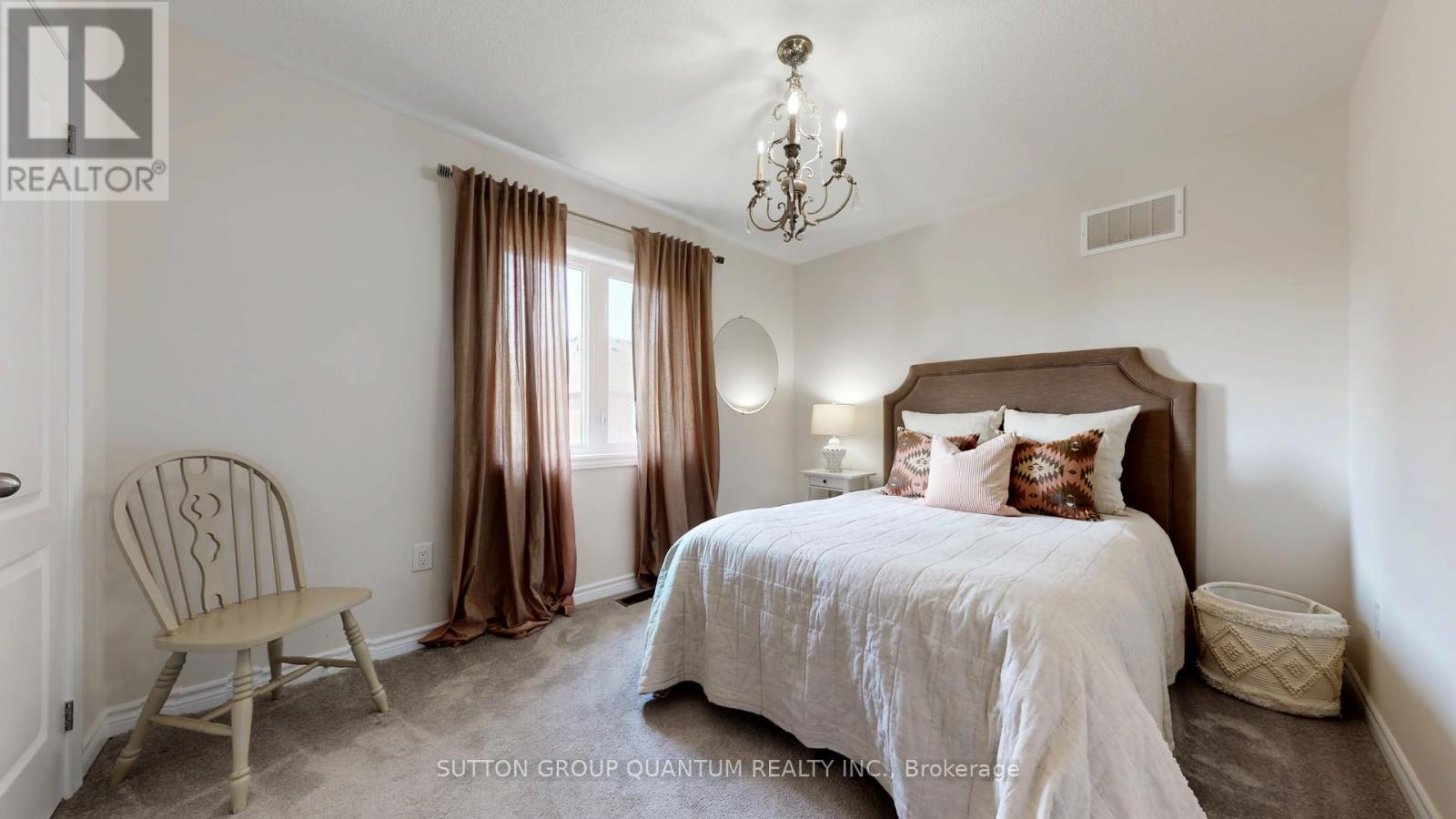 4 Brethby Street, Caledon, Ontario  L7C 3W2 - Photo 32 - W12417021