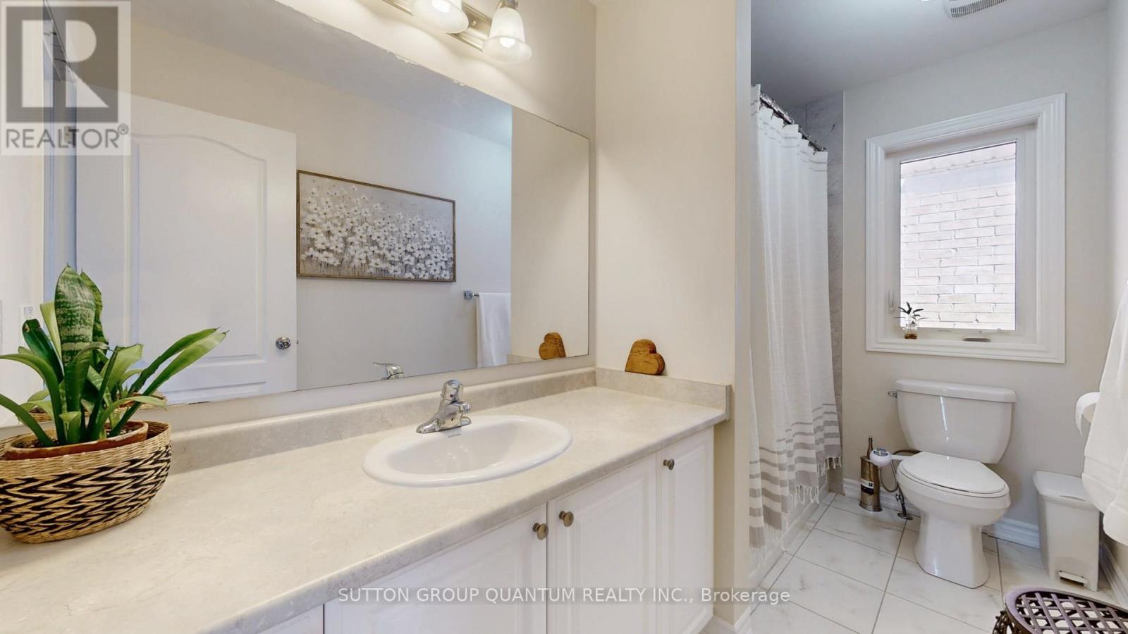 4 Brethby Street, Caledon, Ontario  L7C 3W2 - Photo 33 - W12417021