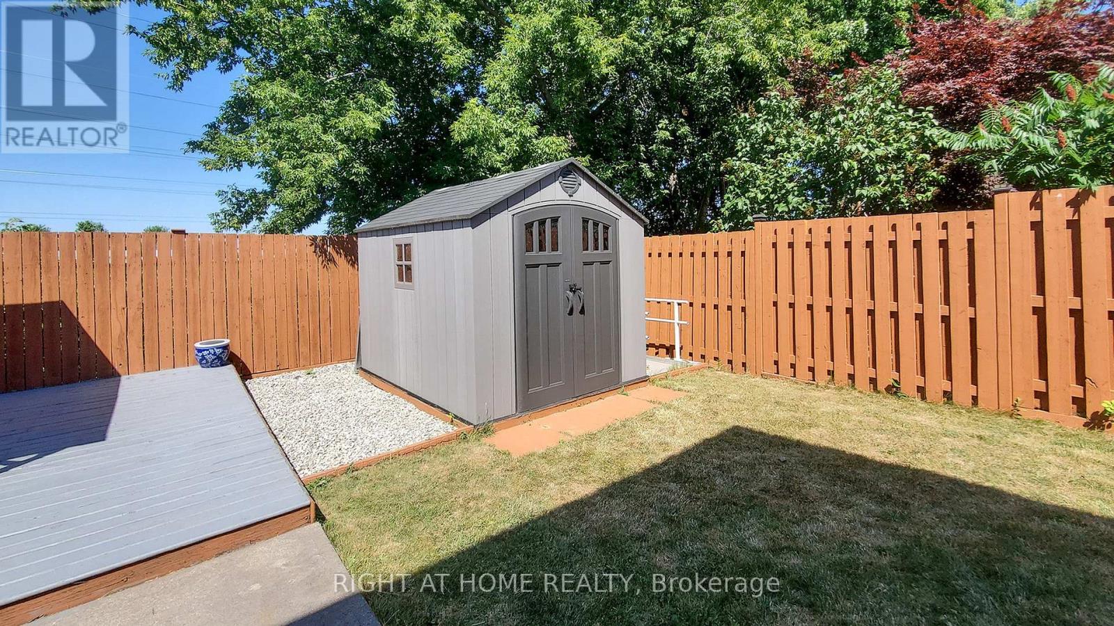 183 Alderlea Avenue, Hamilton, Ontario  L0R 1W0 - Photo 34 - X12417017