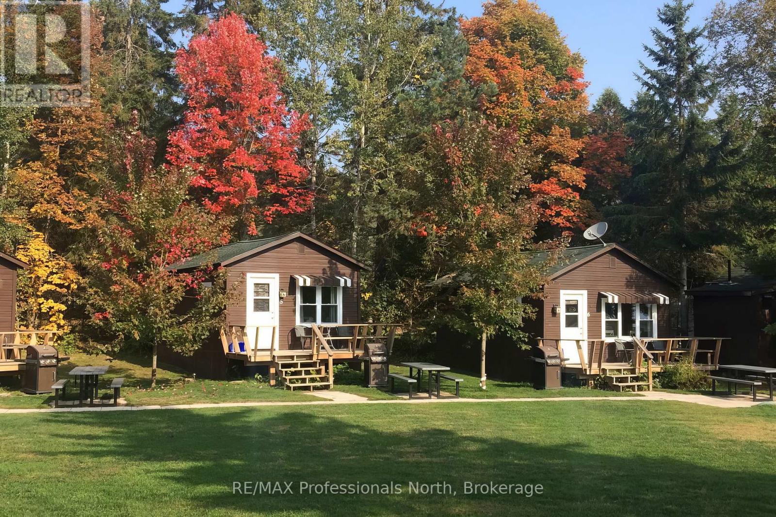 1109 OXTONGUE LAKE ROAD, Algonquin Highlands, Ontario