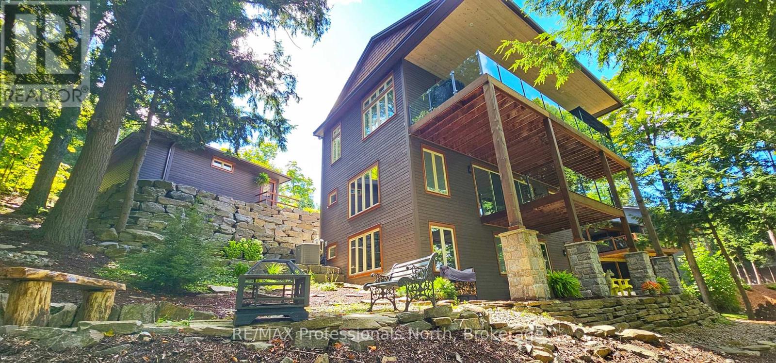 41 Clubhouse Drive, Huntsville, Ontario  P1H 1B1 - Photo 2 - X12370224