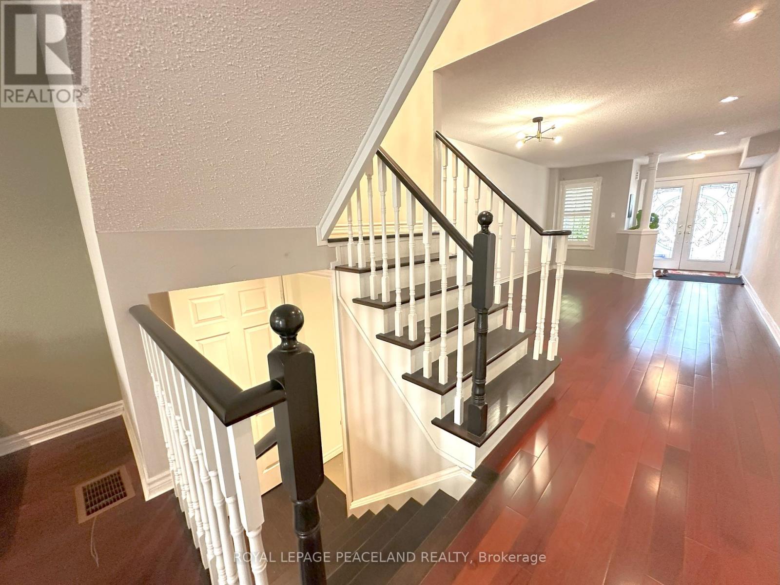 77 Harry Cook Drive, Markham, Ontario  L3R 5Y9 - Photo 20 - N12413664