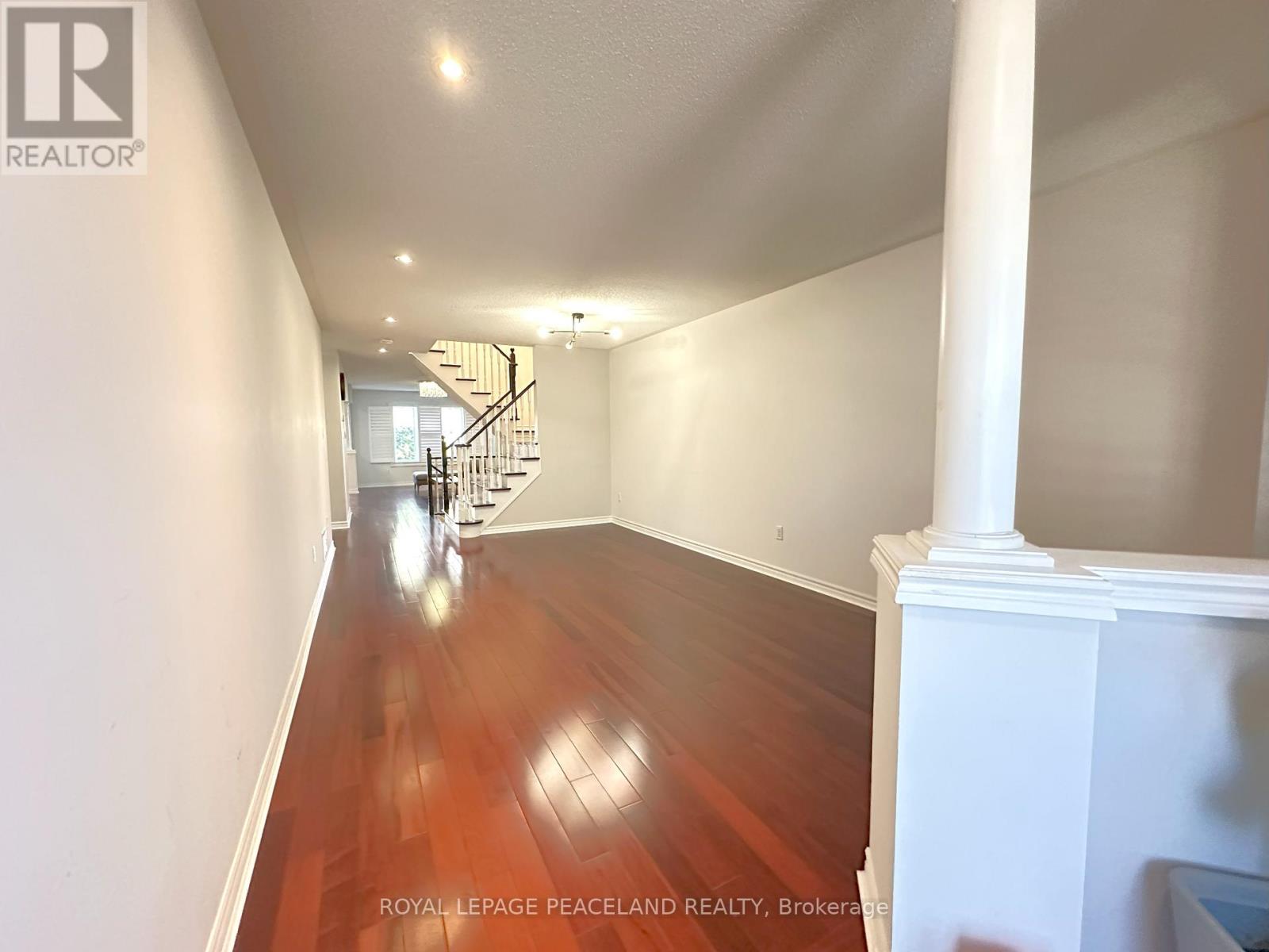 77 Harry Cook Drive, Markham, Ontario  L3R 5Y9 - Photo 3 - N12413664
