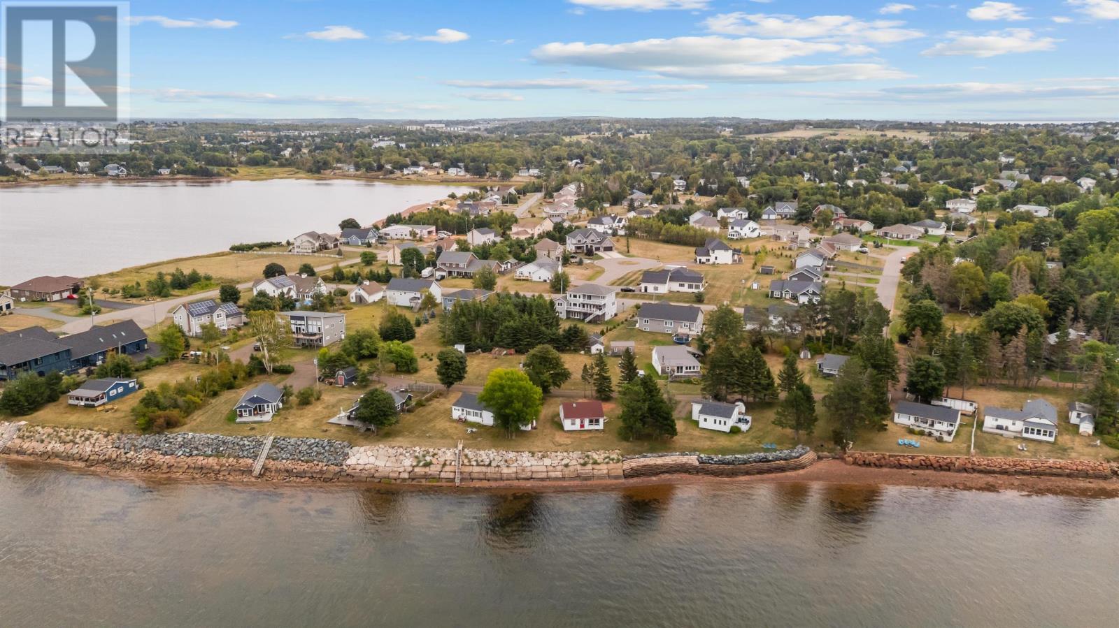 14 Fairfax Drive, Stratford, Prince Edward Island  C1B 2X4 - Photo 46 - 202523404
