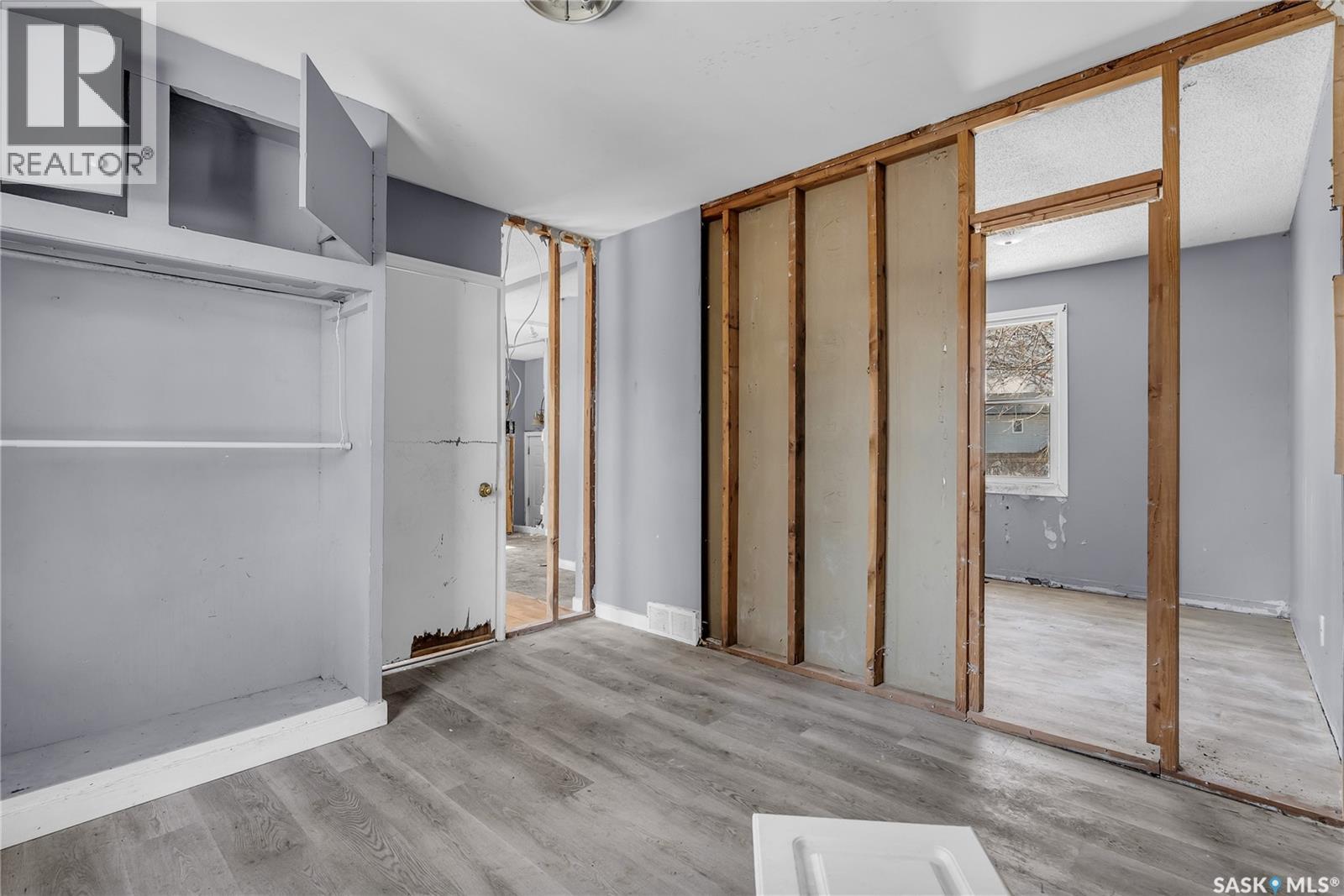 1315 Empress Avenue, Saskatoon, Saskatchewan  S7K 3G2 - Photo 11 - SK010129