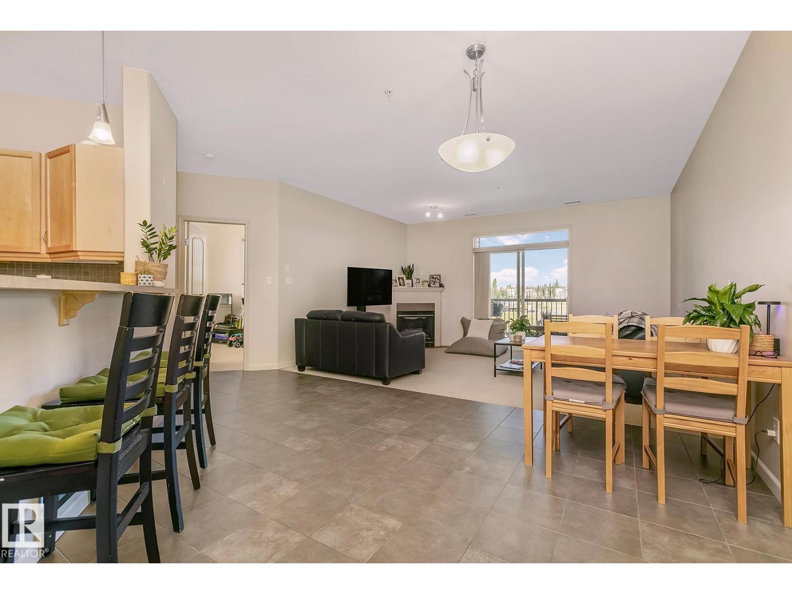 #212 2503 Hanna Cr Nw, Edmonton, Alberta  T6R 0H3 - Photo 11 - E4458772