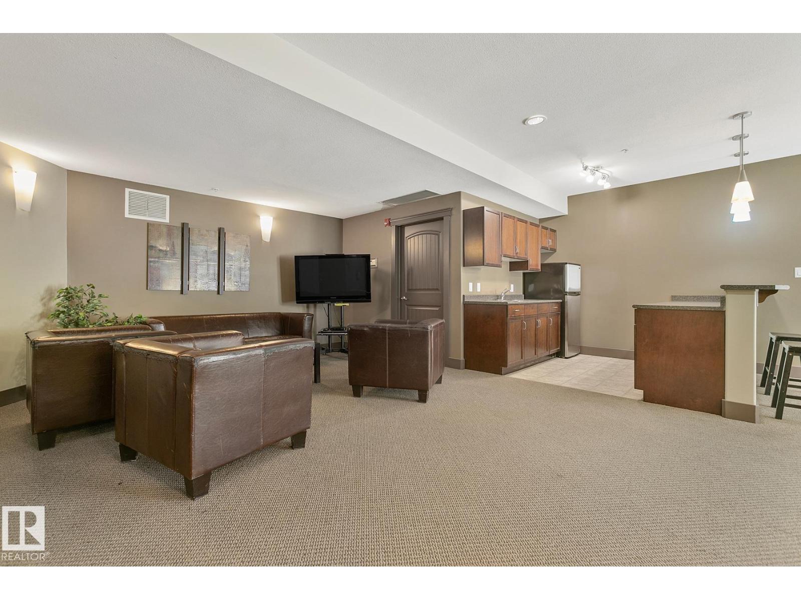 #212 2503 Hanna Cr Nw, Edmonton, Alberta  T6R 0H3 - Photo 37 - E4458772