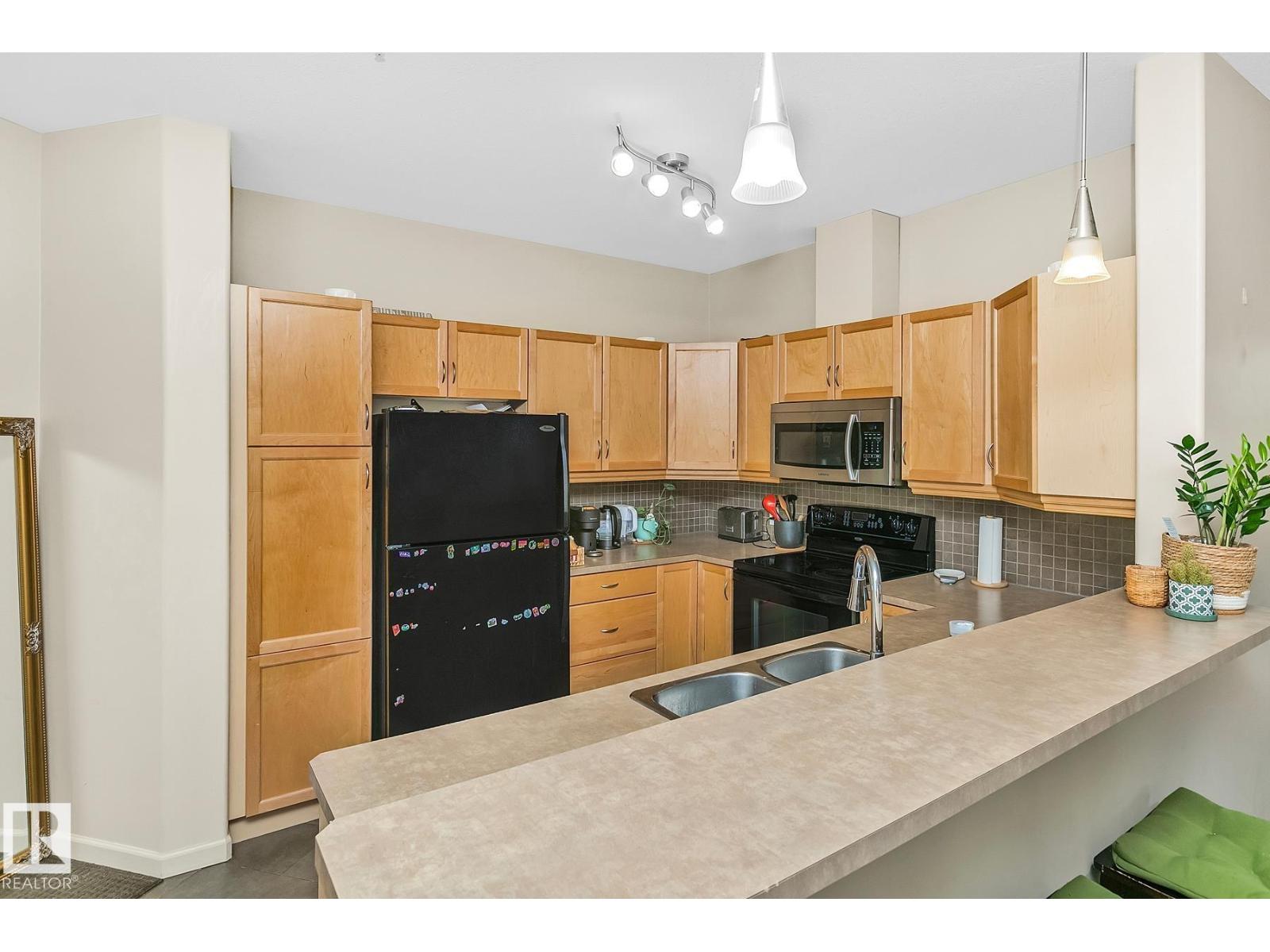 #212 2503 Hanna Cr Nw, Edmonton, Alberta  T6R 0H3 - Photo 6 - E4458772