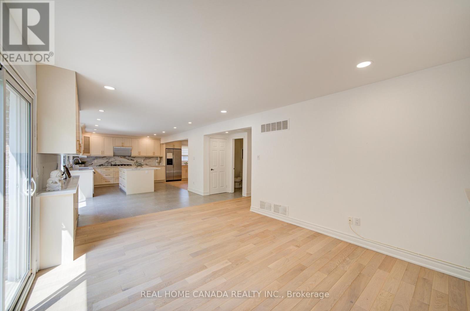 20 Saddletree Drive, Toronto, Ontario  M2H 3L3 - Photo 14 - C12417039