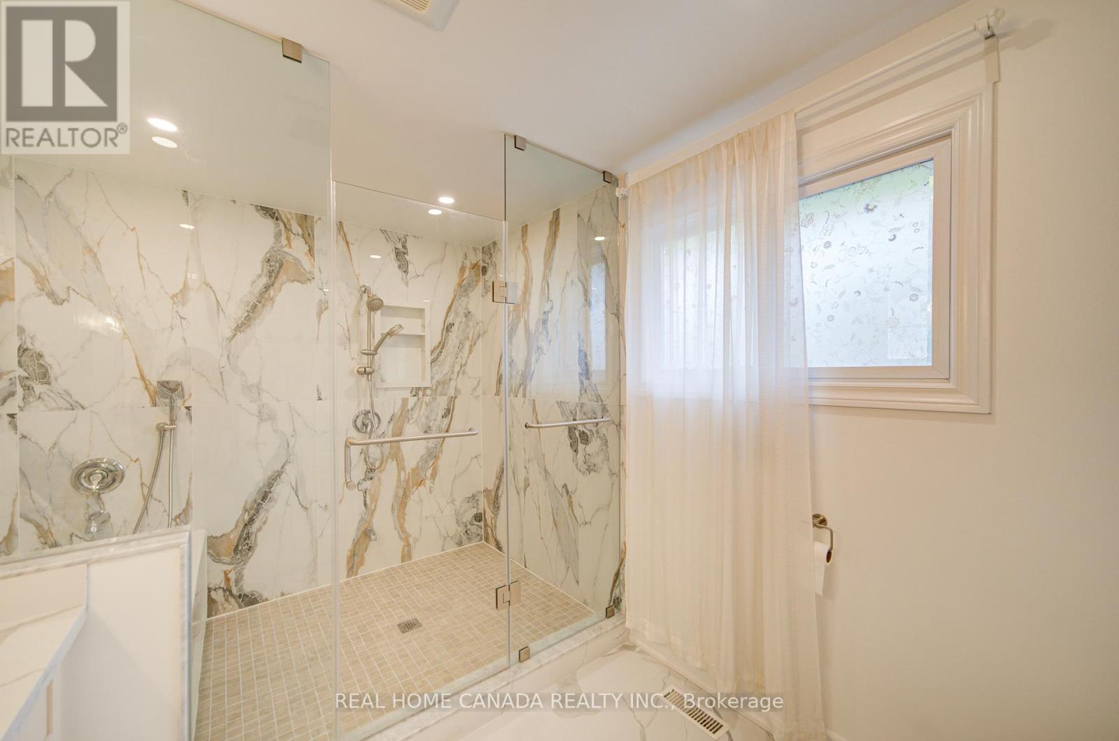 20 Saddletree Drive, Toronto, Ontario  M2H 3L3 - Photo 32 - C12417039
