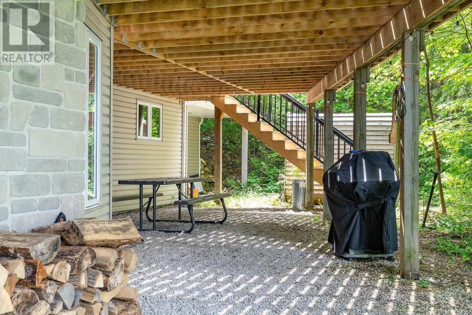 188 Highpoint Crescent, Grey Highlands, Ontario  N0C 1M0 - Photo 44 - X12417092