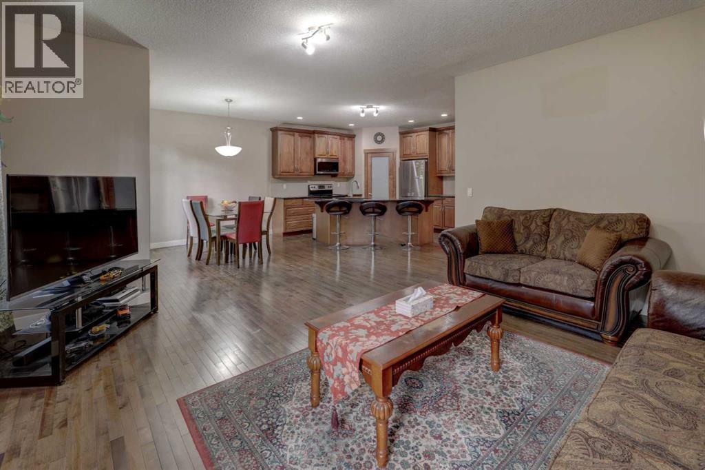 162 Sherwood Hill Nw, Calgary, Alberta  T3R 1P7 - Photo 12 - A2237445