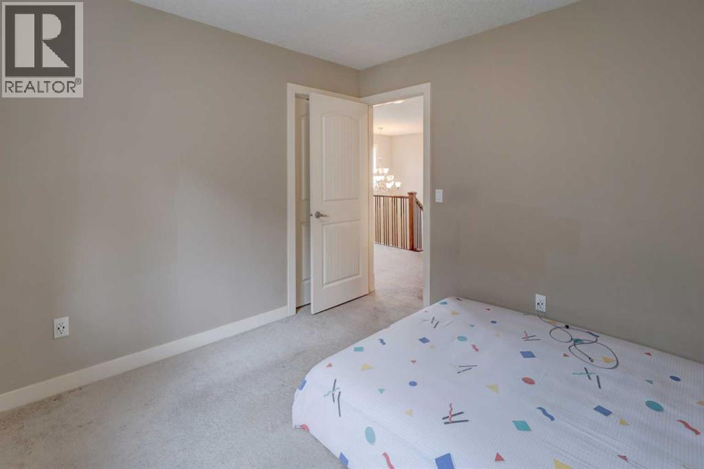 162 Sherwood Hill Nw, Calgary, Alberta  T3R 1P7 - Photo 25 - A2237445