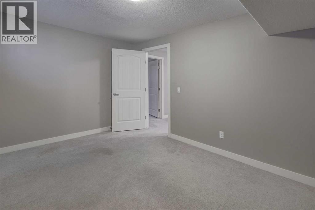162 Sherwood Hill Nw, Calgary, Alberta  T3R 1P7 - Photo 36 - A2237445