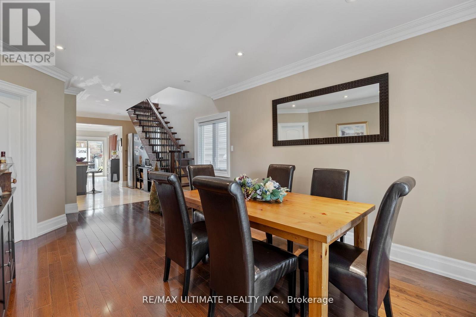 23 Seneca Avenue, Toronto, Ontario  M5J 2A4 - Photo 8 - W12417046