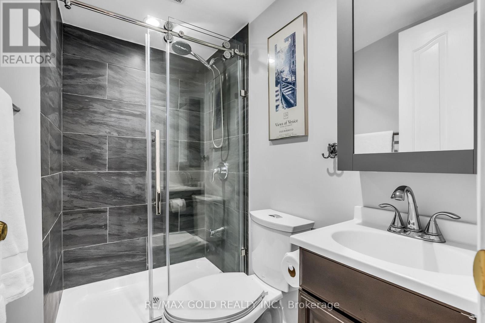 7 - 3065 Lenester Drive, Mississauga, Ontario  L5C 2B8 - Photo 38 - W12417055