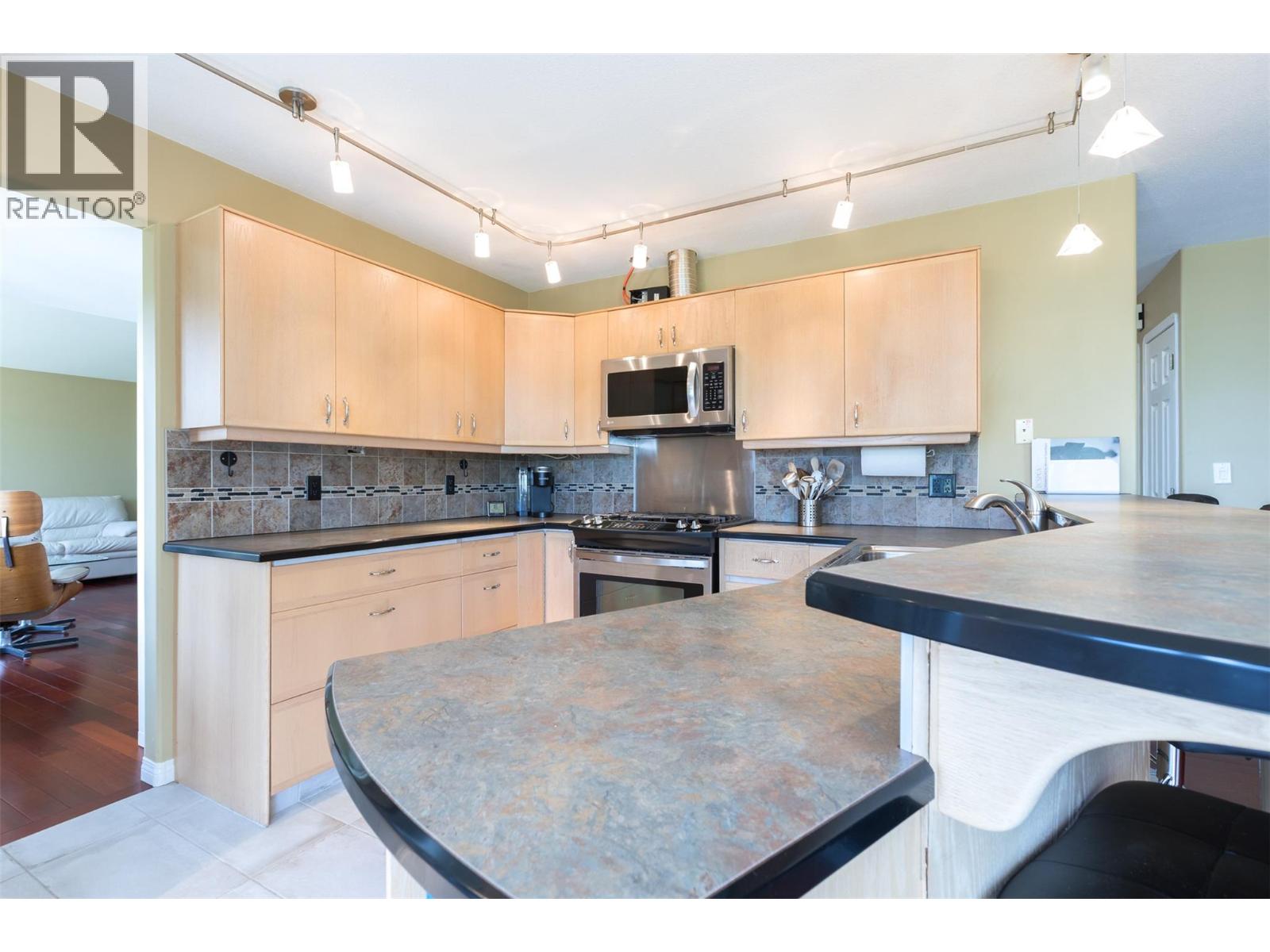 1201 Trevor Drive West Kelowna Photo 19