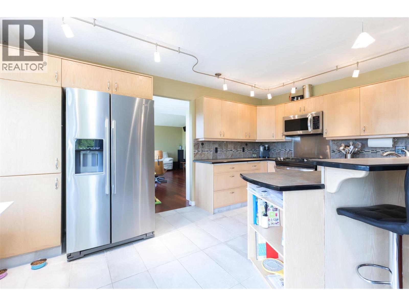1201 Trevor Drive West Kelowna Photo 20
