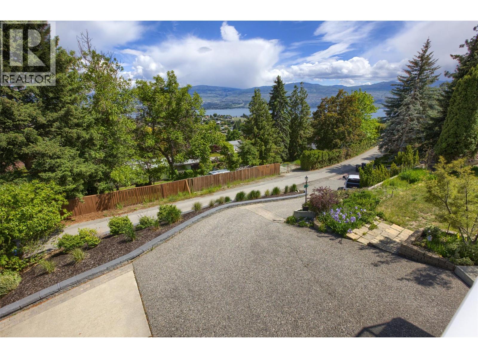 1201 Trevor Drive West Kelowna Photo 36