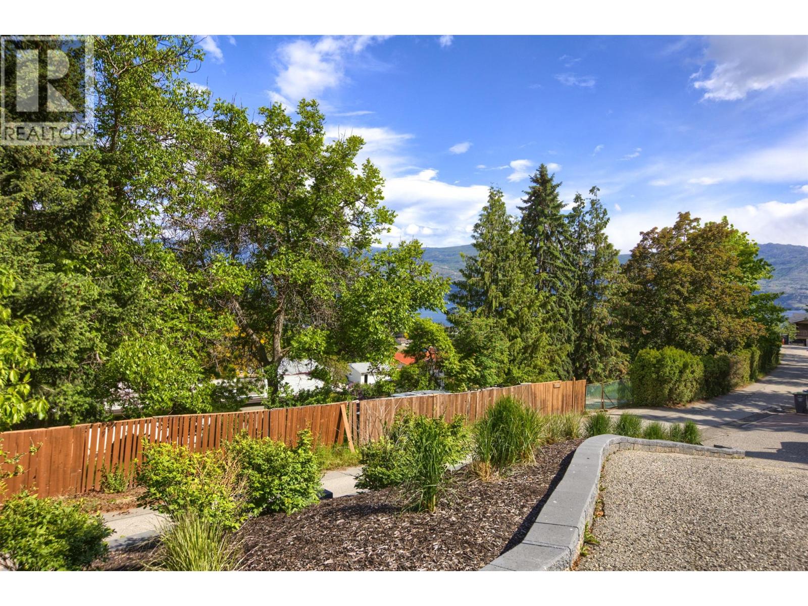 1201 Trevor Drive West Kelowna Photo 49