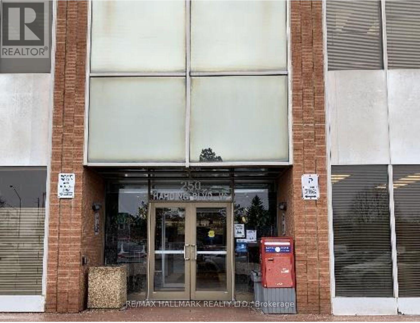 206 - 250 Harding Boulevard W, Richmond Hill, Ontario  L4C 9M7 - Photo 11 - N12417085