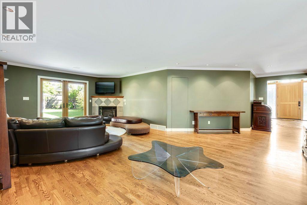 35 Eagle Ridge Drive Sw, Calgary, Alberta  T2V 2V5 - Photo 23 - A2231542