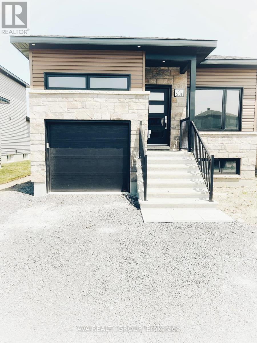 B - 531 CHAMBORD STREET, alfred and plantagenet, Ontario