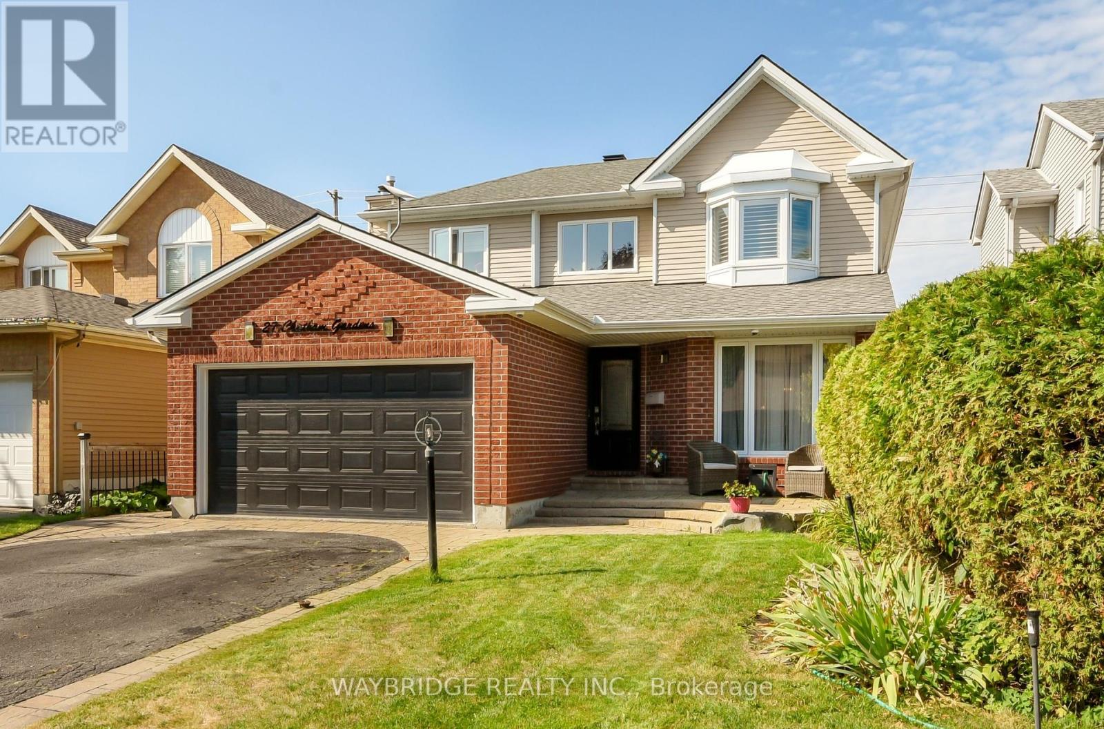 27 CHATHAM GARDENS, ottawa, Ontario