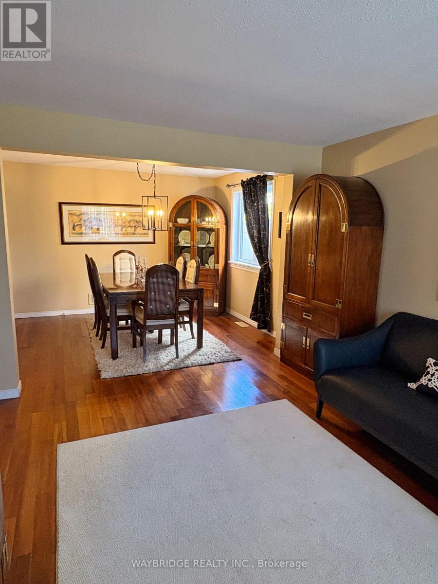 27 Chatham Gardens, Ottawa, Ontario  K2J 3M2 - Photo 12 - X12417140