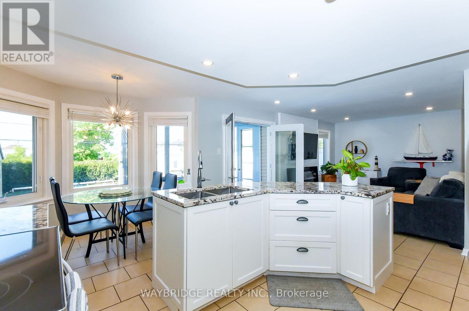 27 Chatham Gardens, Ottawa, Ontario  K2J 3M2 - Photo 14 - X12417140