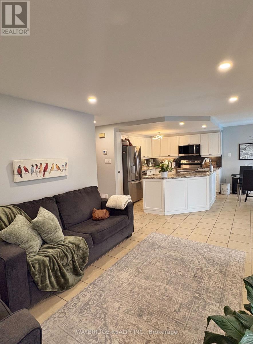 27 Chatham Gardens, Ottawa, Ontario  K2J 3M2 - Photo 19 - X12417140