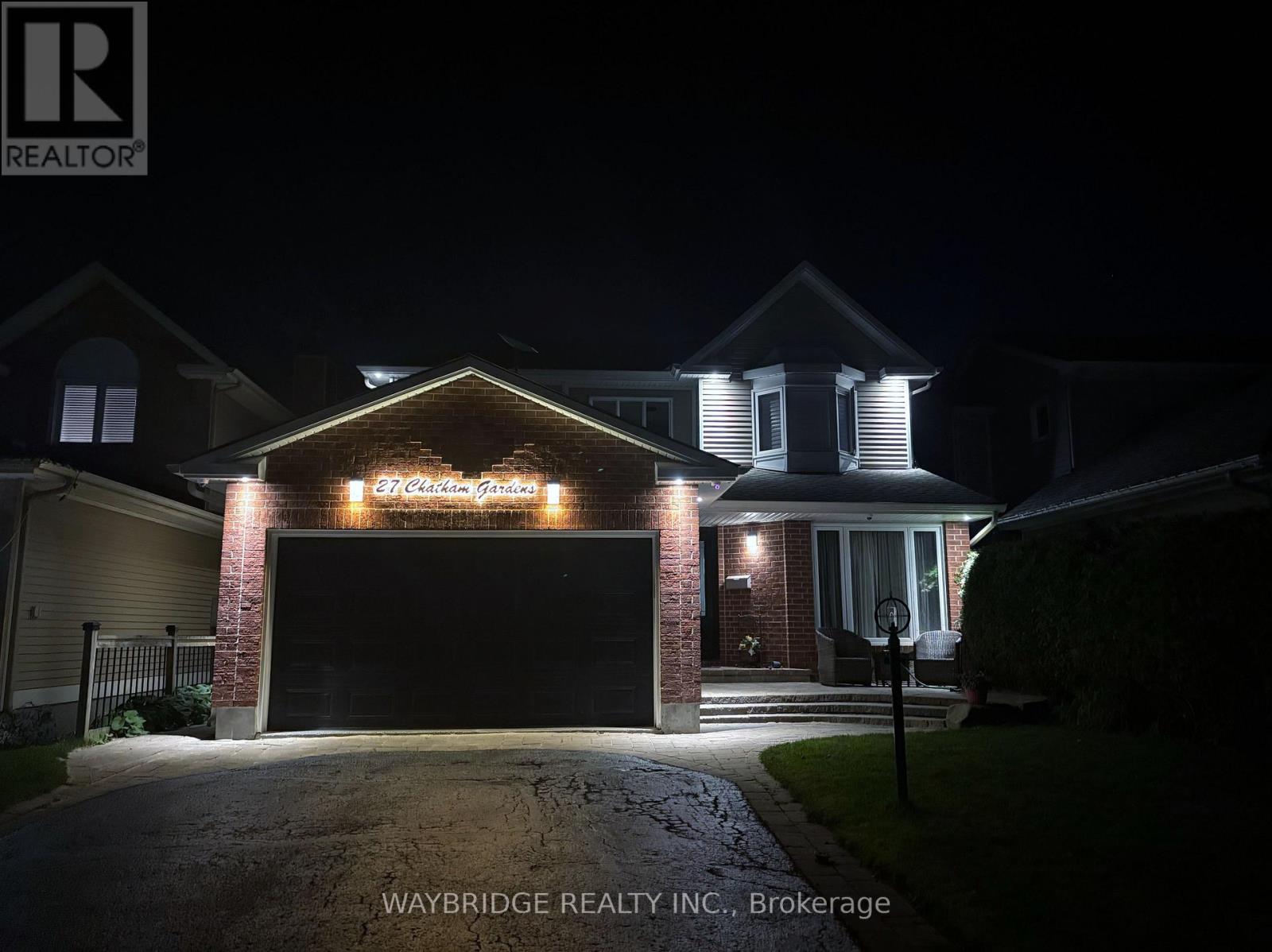 27 Chatham Gardens, Ottawa, Ontario  K2J 3M2 - Photo 2 - X12417140