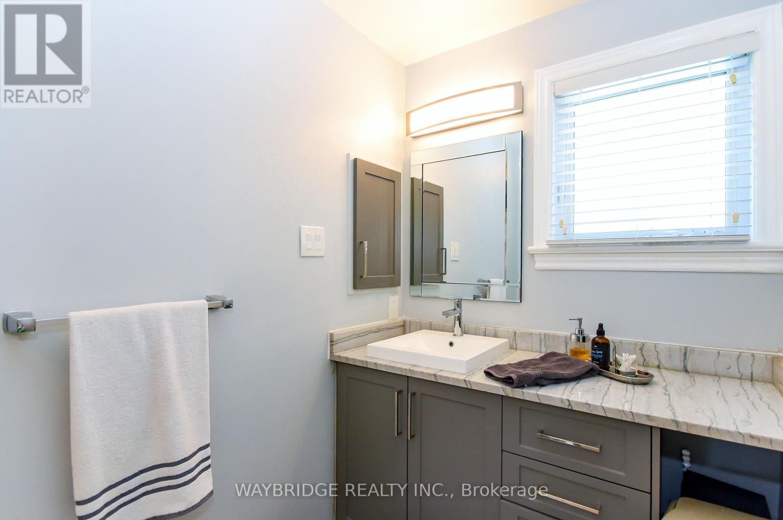 27 Chatham Gardens, Ottawa, Ontario  K2J 3M2 - Photo 33 - X12417140