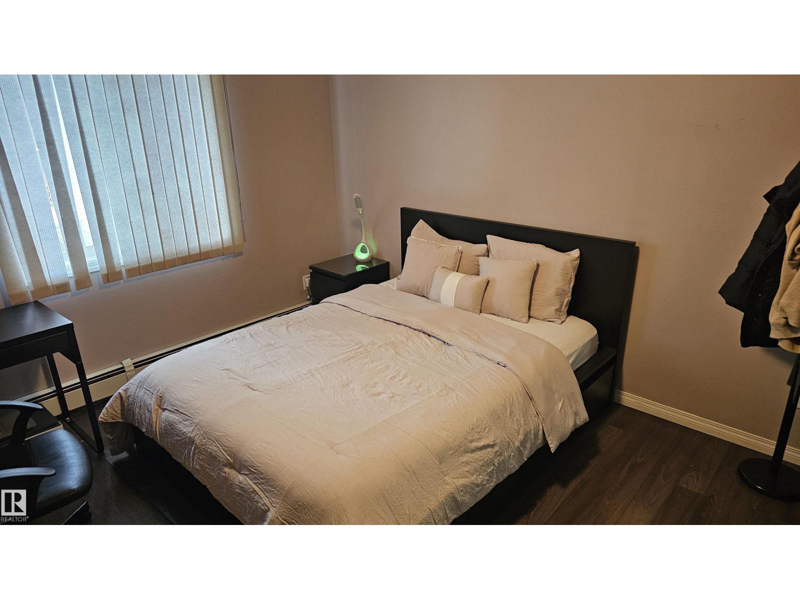 #301 9525 162 Av Nw, Edmonton, Alberta  T5Z 3V2 - Photo 8 - E4458777