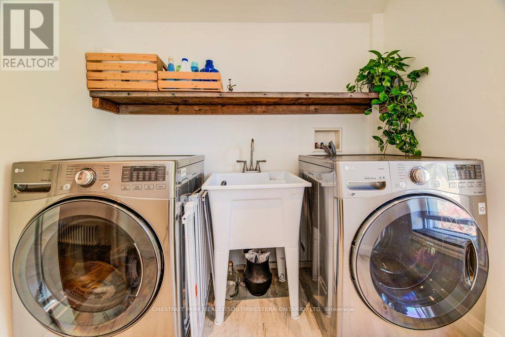 350 Queen Street S, Kitchener, Ontario  N2G 1W7 - Photo 31 - X12285628