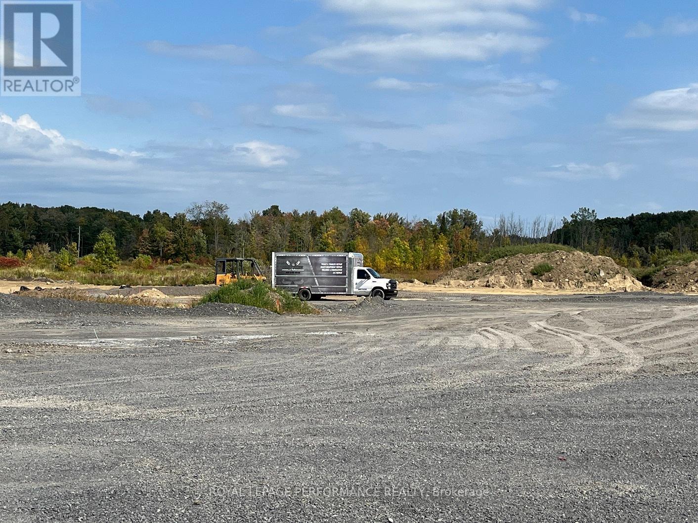820 Summit Private, Clarence-Rockland, Ontario  K4K 1K7 - Photo 11 - X12383983