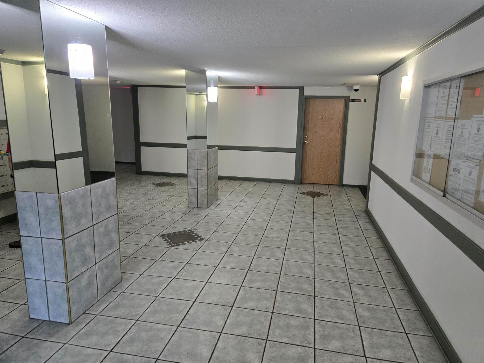 2203 13819 100 Avenue, Surrey, British Columbia  V3T 5L1 - Photo 7 - R3049862