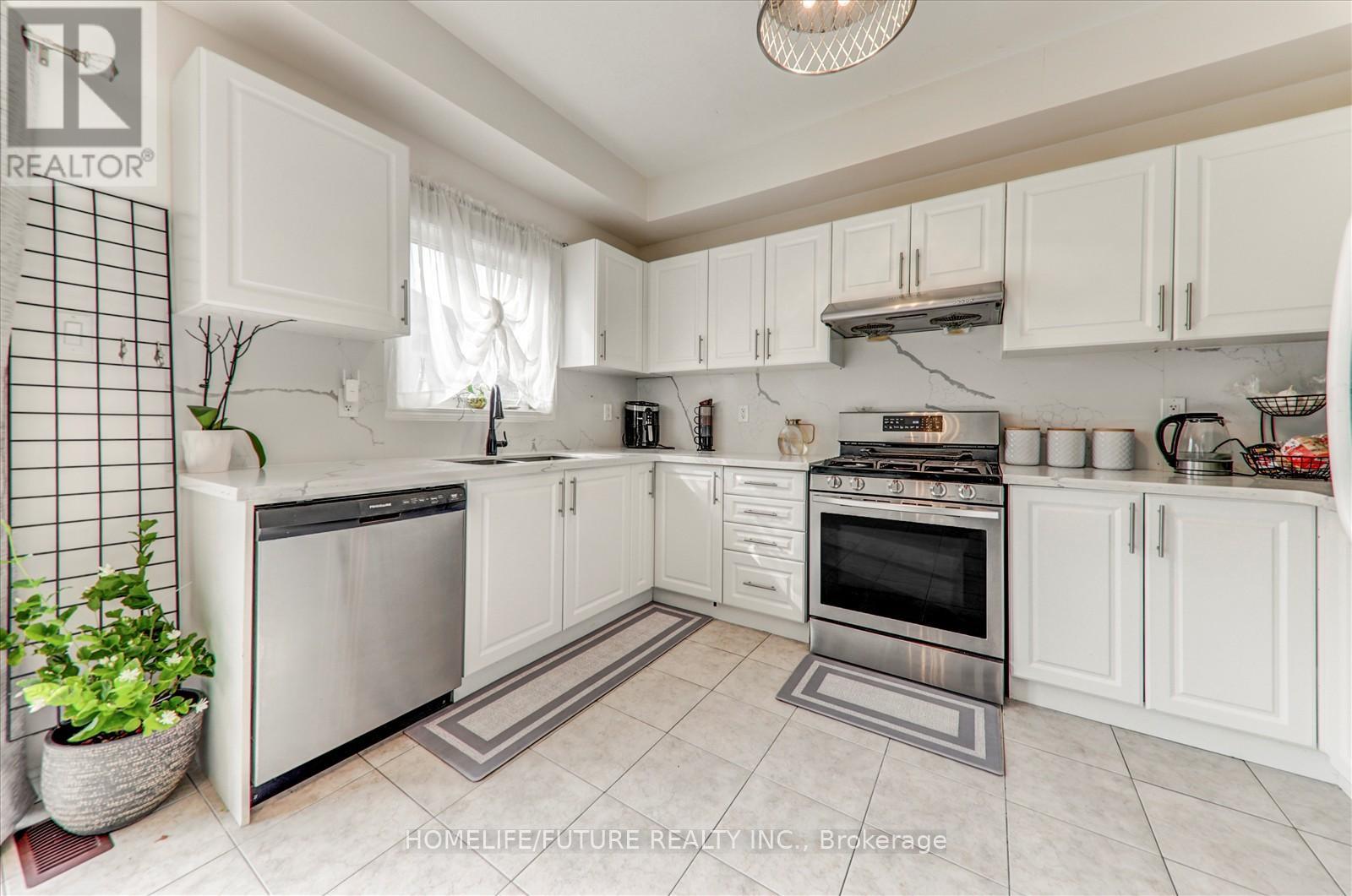 47 Henry Smith Avenue, Clarington, Ontario  L1C 0W1 - Photo 16 - E12417148