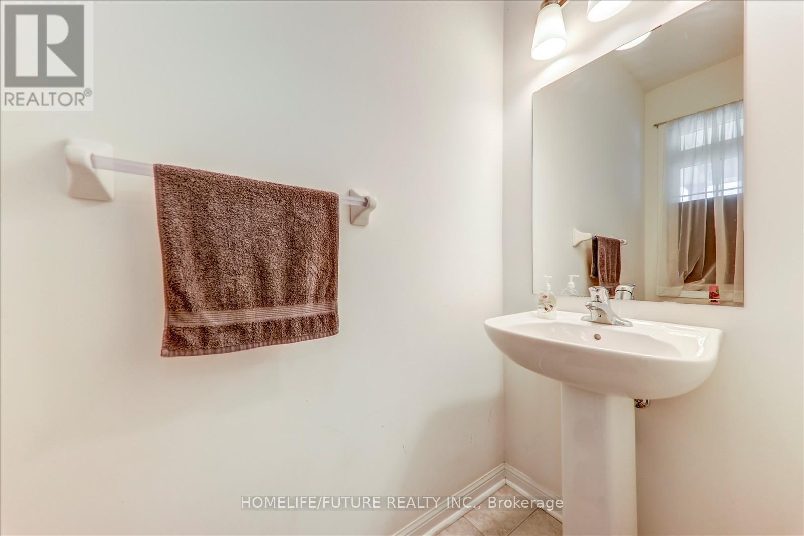 47 Henry Smith Avenue, Clarington, Ontario  L1C 0W1 - Photo 18 - E12417148