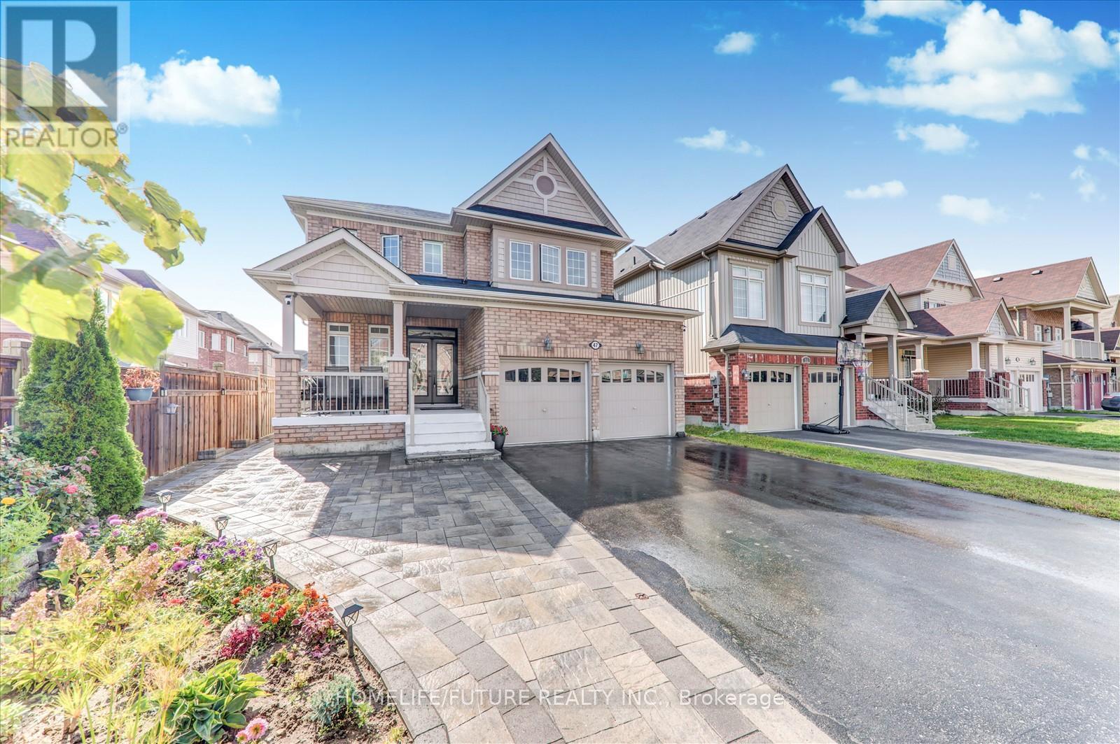 47 Henry Smith Avenue, Clarington, Ontario  L1C 0W1 - Photo 4 - E12417148