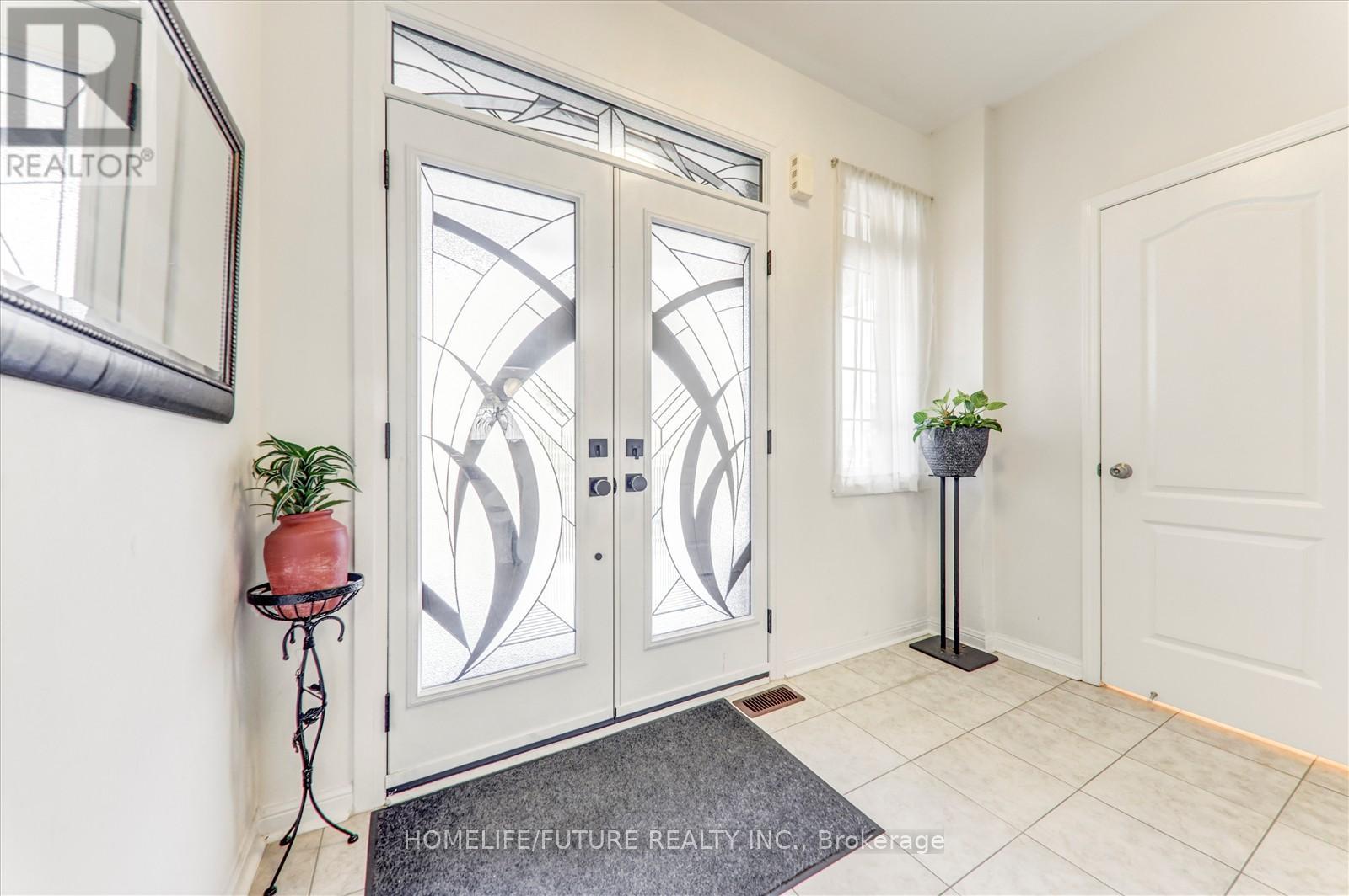 47 Henry Smith Avenue, Clarington, Ontario  L1C 0W1 - Photo 7 - E12417148
