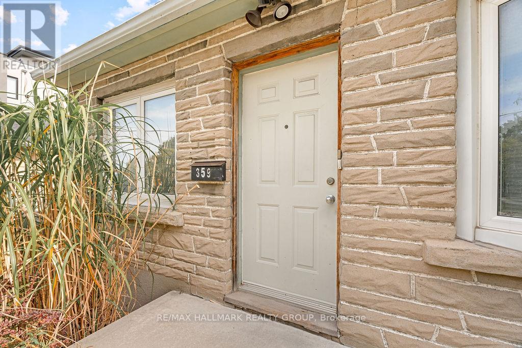 2 - 359 Dominion Avenue, Ottawa, Ontario  K2A 2H1 - Photo 2 - X12296072