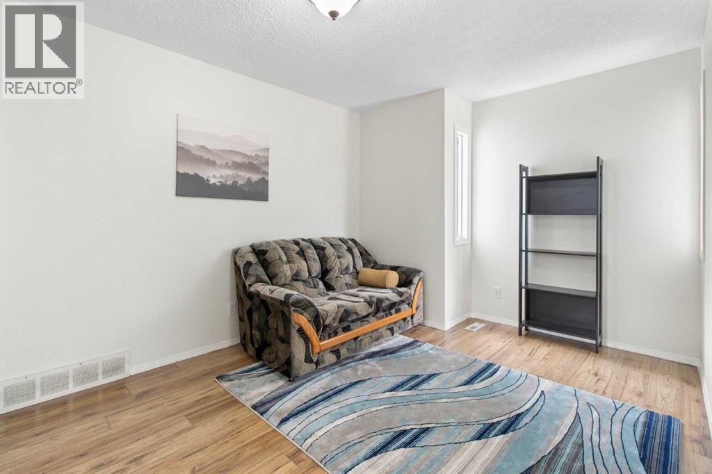 10316 Hidden Valley Drive Nw, Calgary, Alberta  T3A 4Z6 - Photo 6 - A2258562